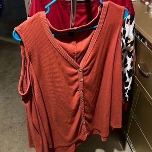 Cut shoulder top